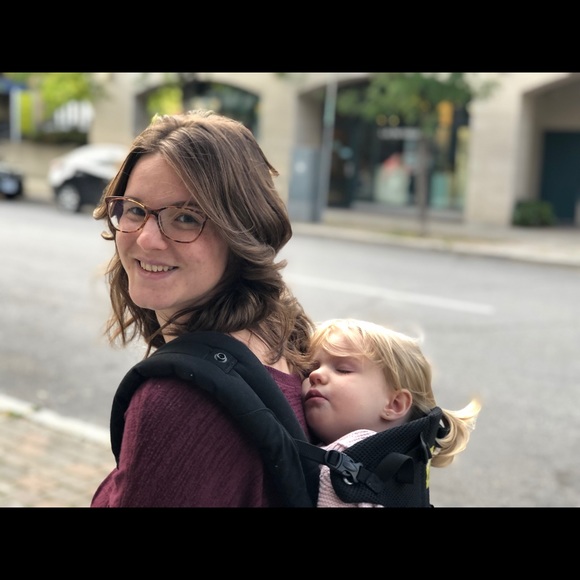 Meet your Posher, Julie - Picture 1 of 1